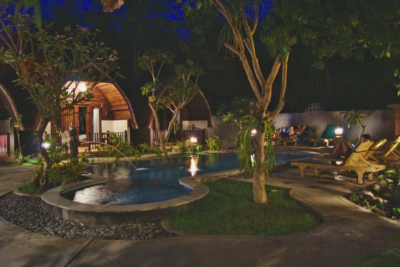 Hotel Ghamed Sari Esterno foto