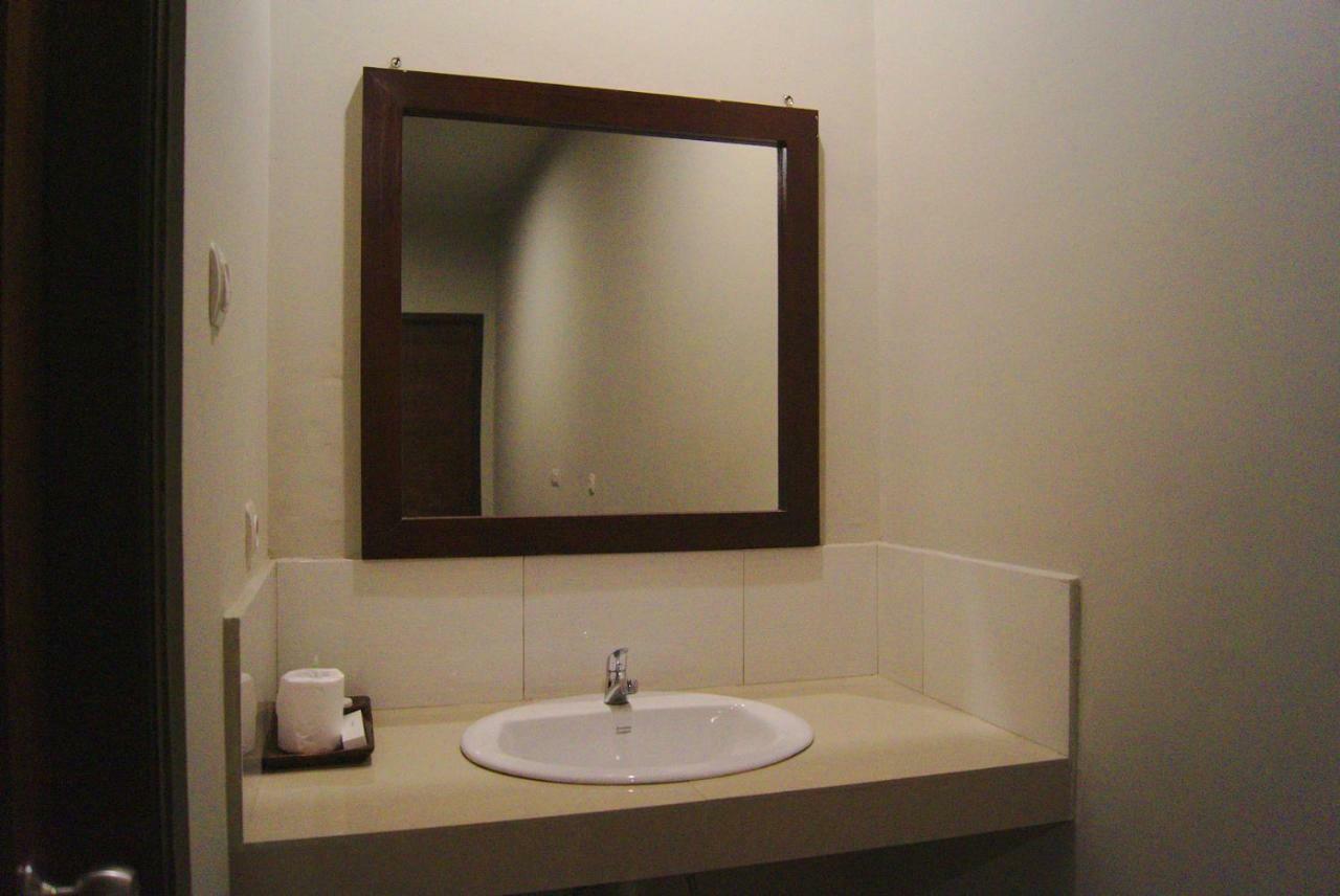 Hotel Ghamed Sari Esterno foto