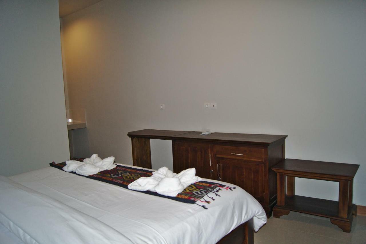 Hotel Ghamed Sari Esterno foto
